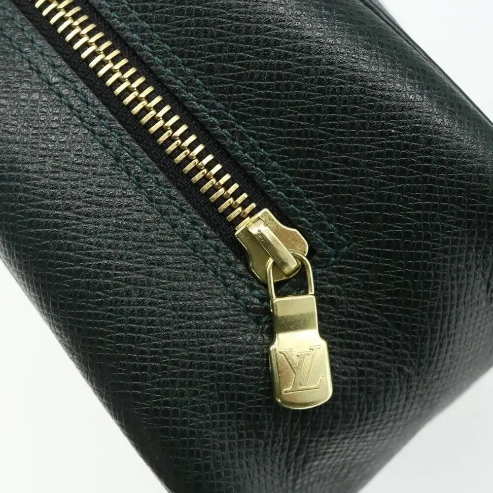 Louis Vuitton Taiga Trousse Toilette GM Clutch Bag Epicea Green